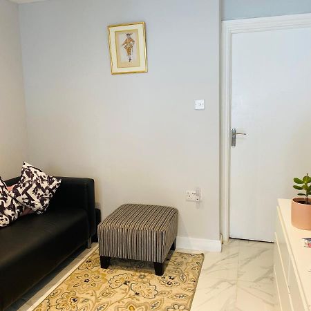 1 Studio Room Near Central لندن المظهر الخارجي الصورة